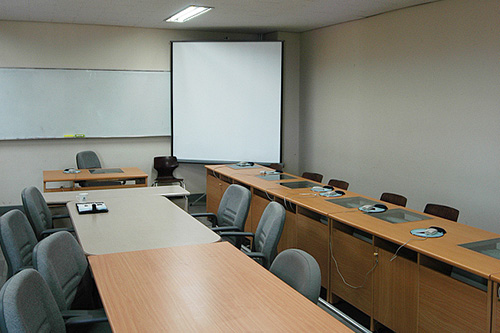 成立子公司的条件，注册子公司的基本要求